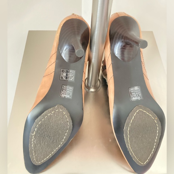 ZOXO Boots - Picture 3 of 7